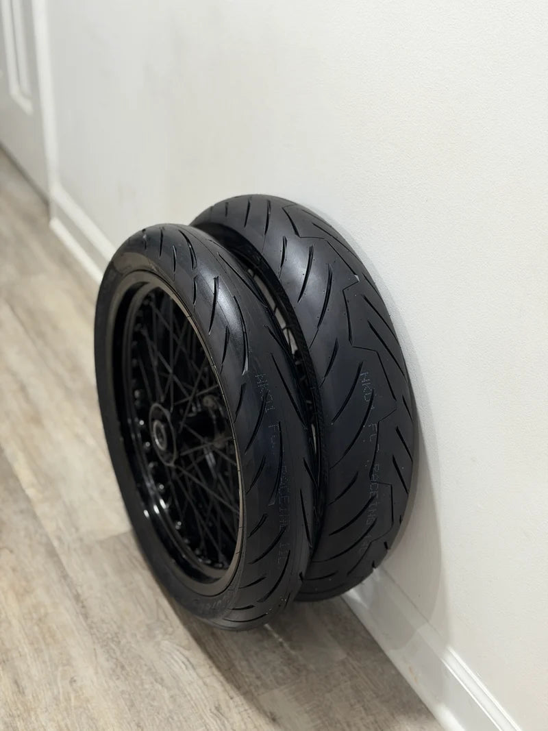 Black Ultra Bee Supermoto Wheelset