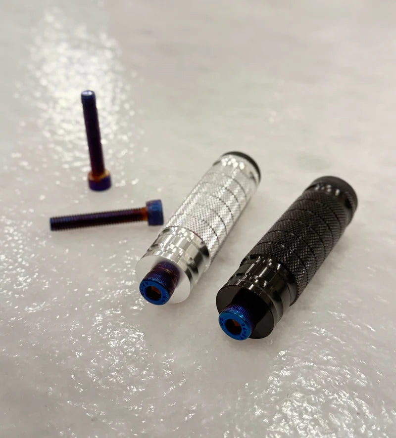 Titanium Style Footlock Bolts