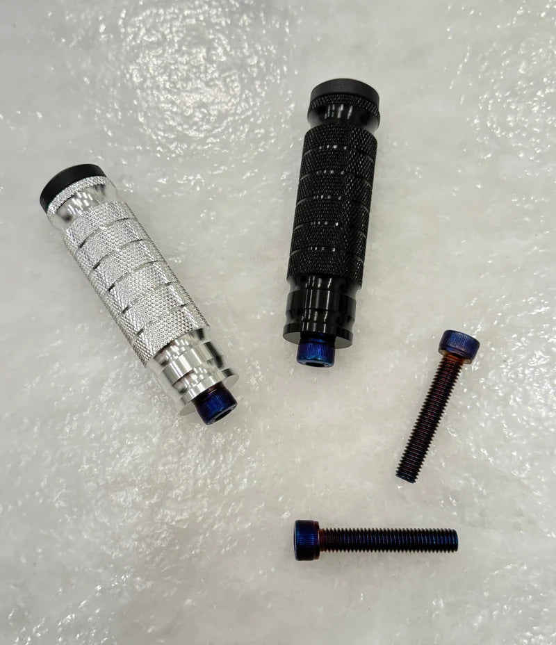 Titanium Style Footlock Bolts