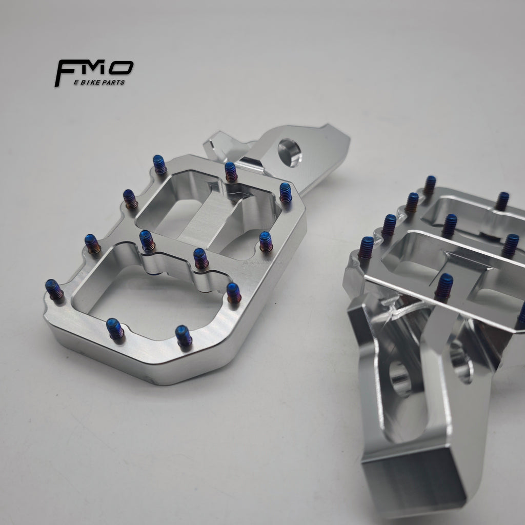 FMO Independently R&D and Manufactured, Aluminum Alloy Foot Pegs Compatible with surron Ultra Bee